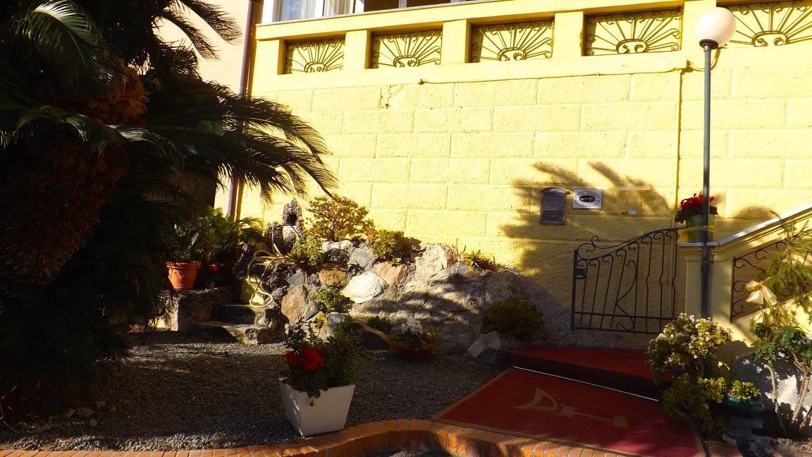 Hotel Azzurro Varazze Dış mekan fotoğraf