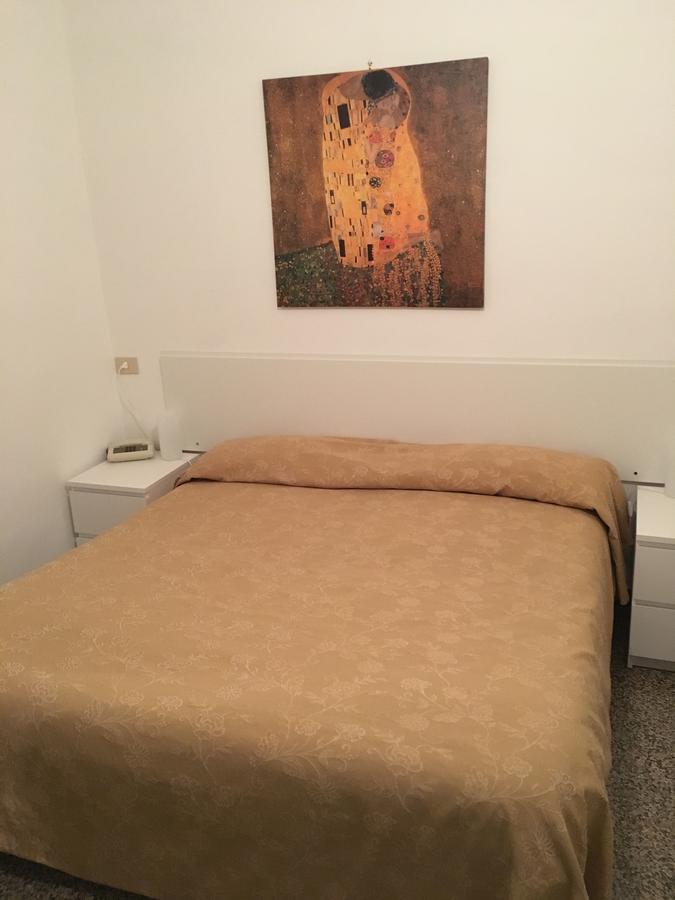 Hotel Azzurro Varazze Dış mekan fotoğraf
