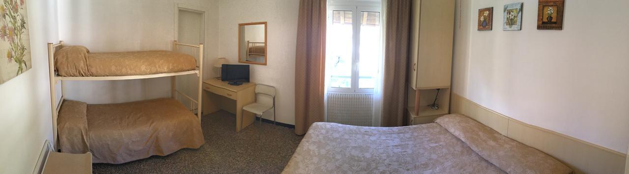 Hotel Azzurro Varazze Dış mekan fotoğraf